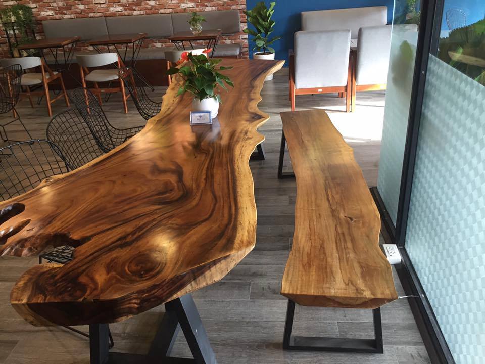 mẫu bàn nhóm thiết kế bằng gỗ nguyên khối