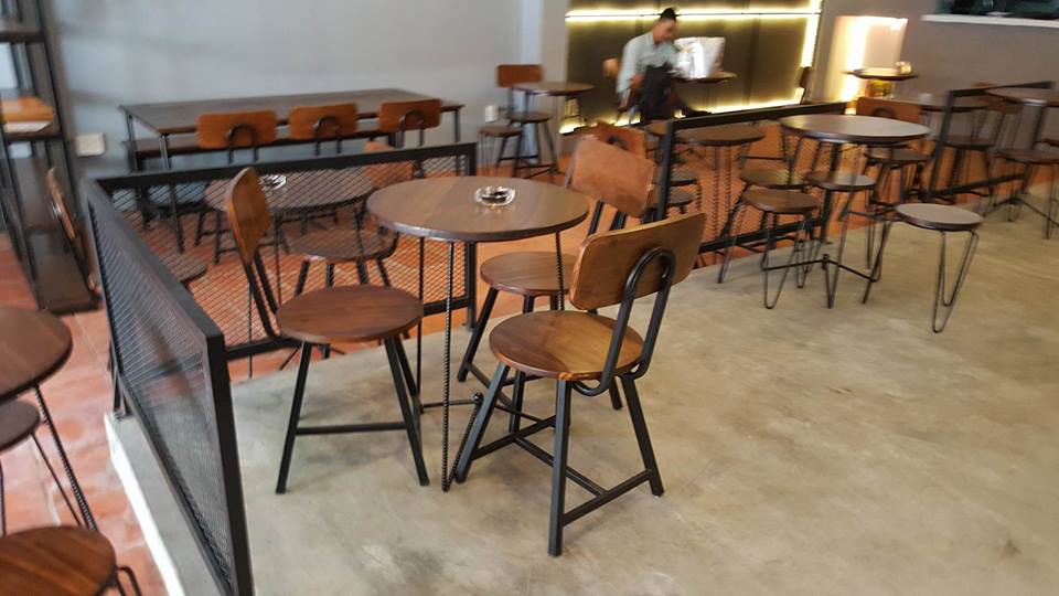 bộ bàn ghế tạo không gian riêng cho 4 người