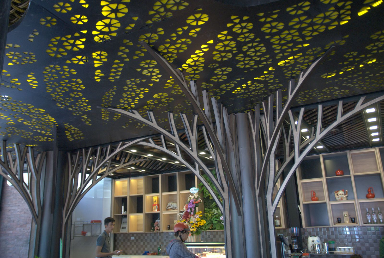 thiết kế một không gian xanh cho quán cà phê