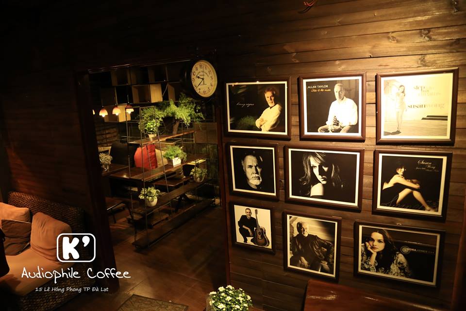 trang trí nội thất quán cafe bằng ảnh
