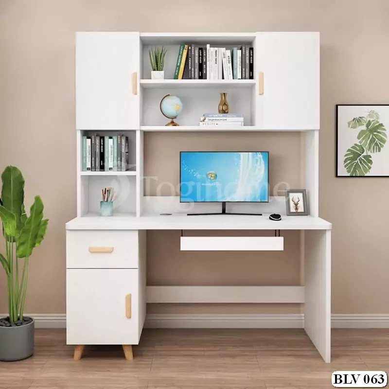 Bàn học sinh để máy tính với kích thước lớn mang lại không gian thoải mái cho người dùng