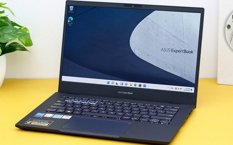 Lựa chọn màn hình laptop phù hợp tại cửa hàng máy tính uy tín