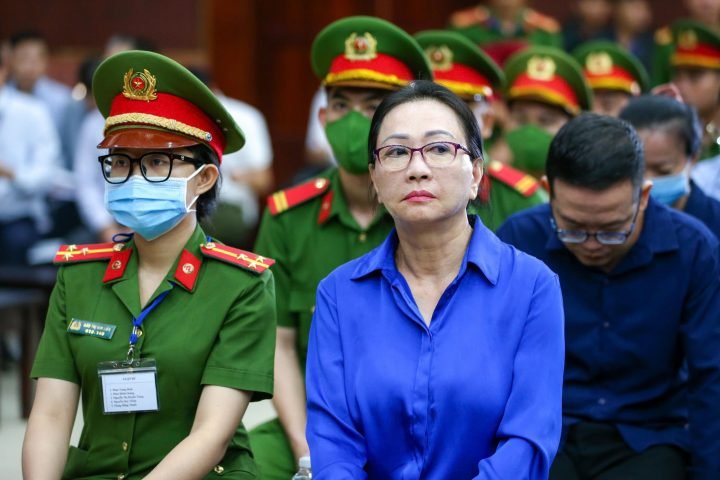 Bà Trương Mỹ Lan, cựu Chủ tịch Vạn Thịnh Phát, tại phiên tòa sơ thẩm.