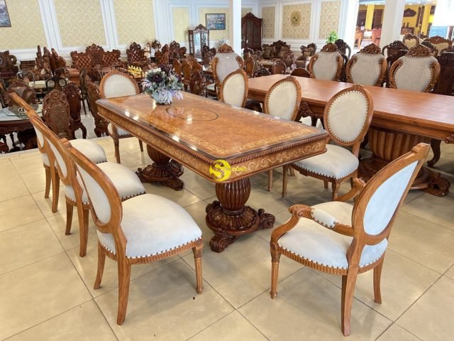 Bàn ghế ăn tân cổ điển bọc nhung