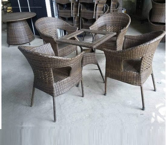Bàn ghế nhựa giả mây cho quán cafe sân vườn