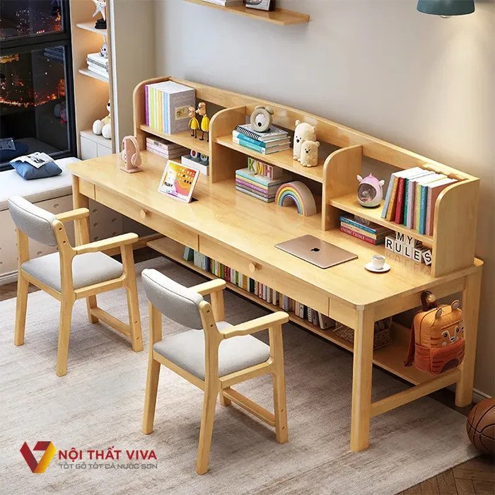 Bàn học đôi bằng gỗ tự nhiên cho hai bé với không gian rộng rãi