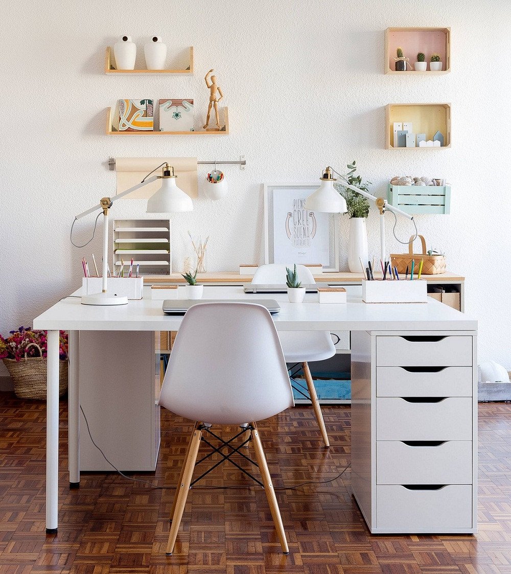 Bàn làm việc Ikea cao cấp, phong cách tối giản