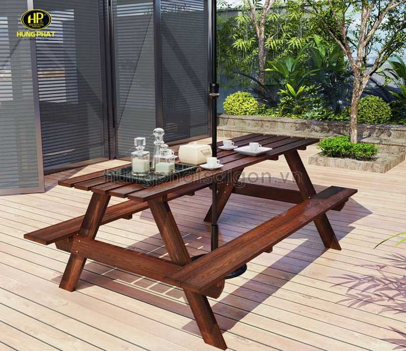 Bàn trà ngoài trời gỗ nguyên khối