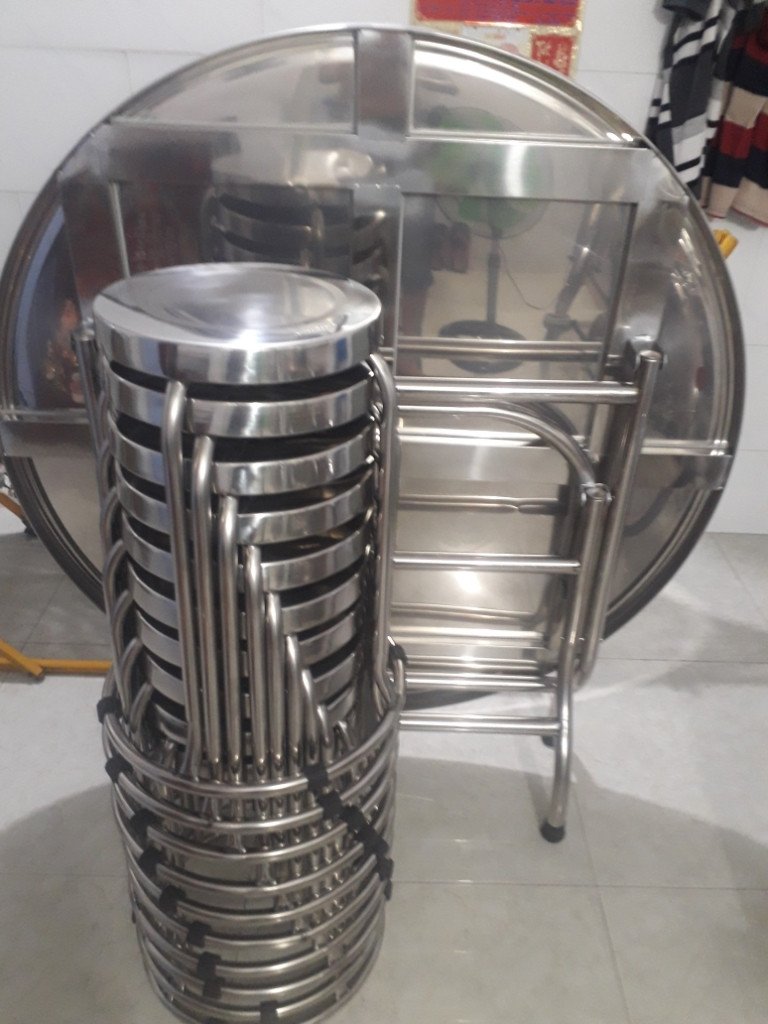 Bộ bàn ăn inox tròn thiết kế sang trọng
