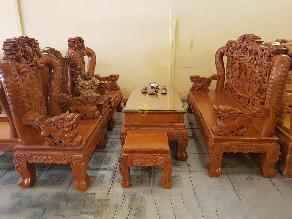 Bộ bàn ghế gỗ gõ đỏ chạm rồng cột đục tay cột 14 ấn tượng