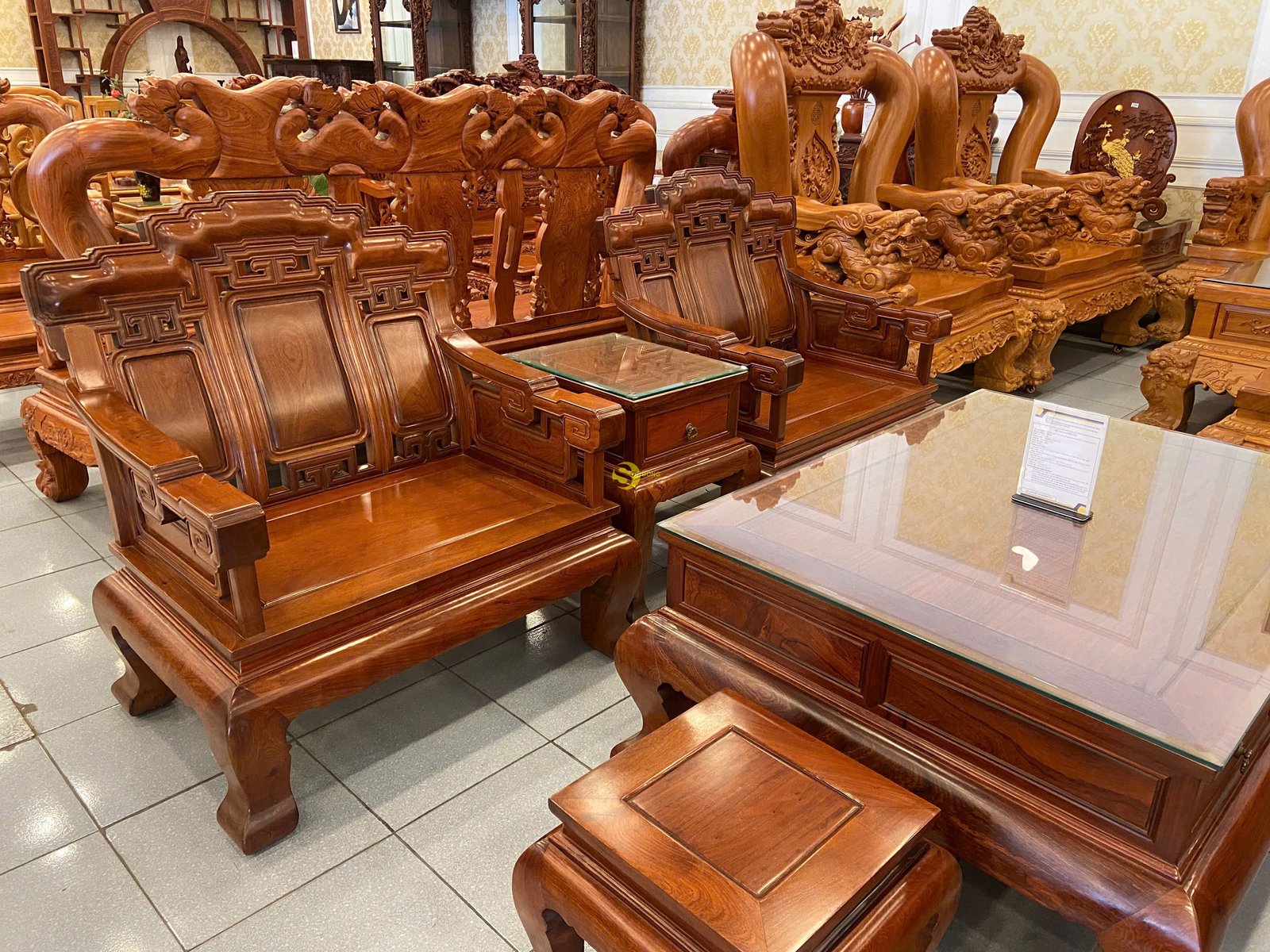 Bộ bàn ghế triện mây gỗ giáng hương Lào 6 món chân 12, chi tiết chân bàn