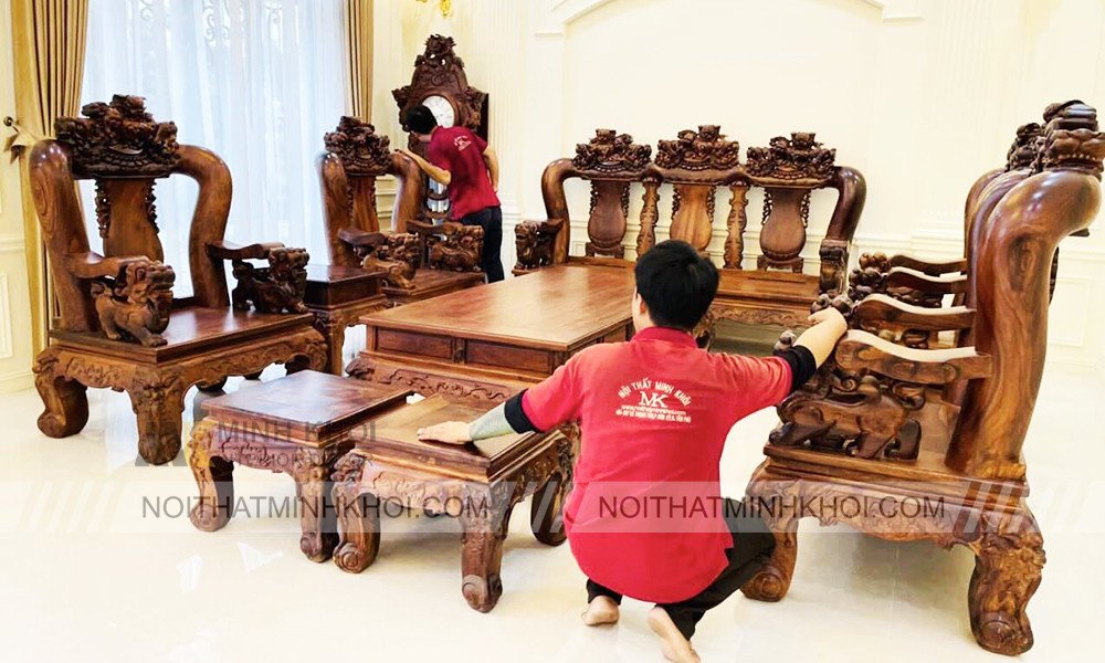 Bộ ghế gỗ cẩm lai đẳng cấp và chất lượng cho phòng khách rộng