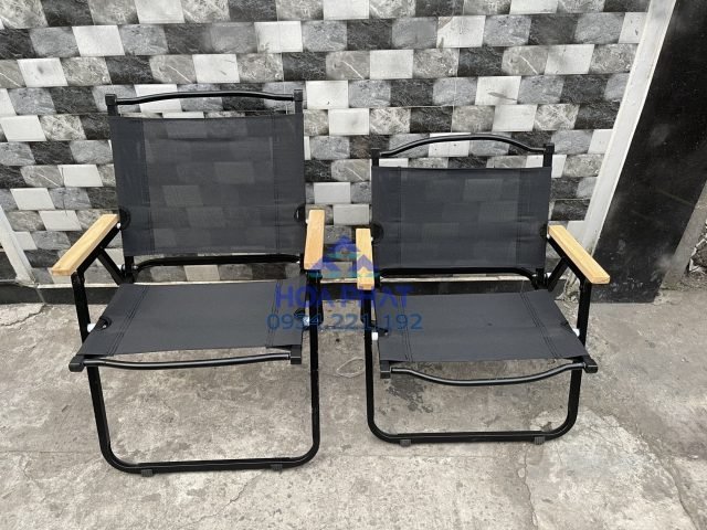 Ghế camping màu xanh lá cây