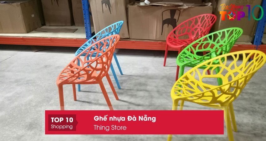 Ghế nhựa Eames và ghế lưới tại Thing Store Đà Nẵng