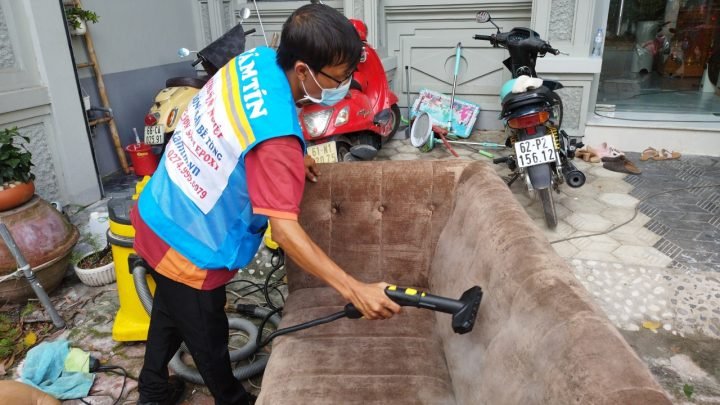 Ghế sofa văn phòng sạch sẽ sau khi giặt ghế xoay Bình Dương