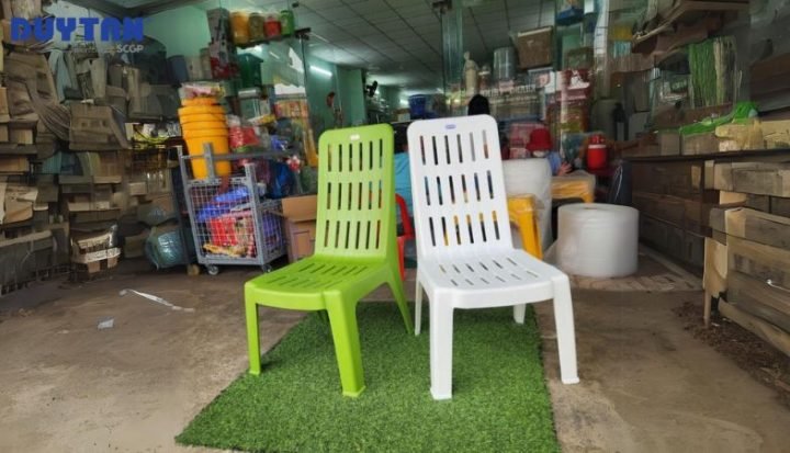 Ghế tựa lưng nhựa Duy Tân với thiết kế bền chắc