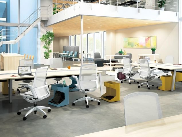 Ghế văn phòng hiện đại màu xám, một trong các loại ghế ngồi phổ biến, mang lại sự thoải mái cho nhân viên