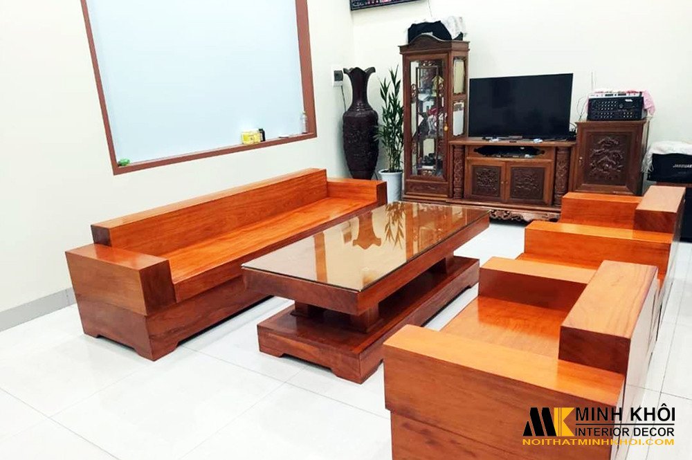 Lựa chọn bàn ghế gỗ nguyên khối phù hợp với kích thước và không gian sống