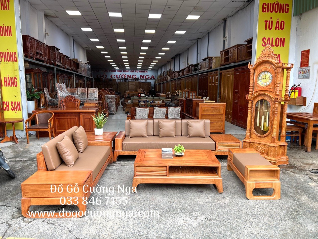 Mẫu bàn ghế gỗ đỏ 2 văng hiện đại, thanh lịch