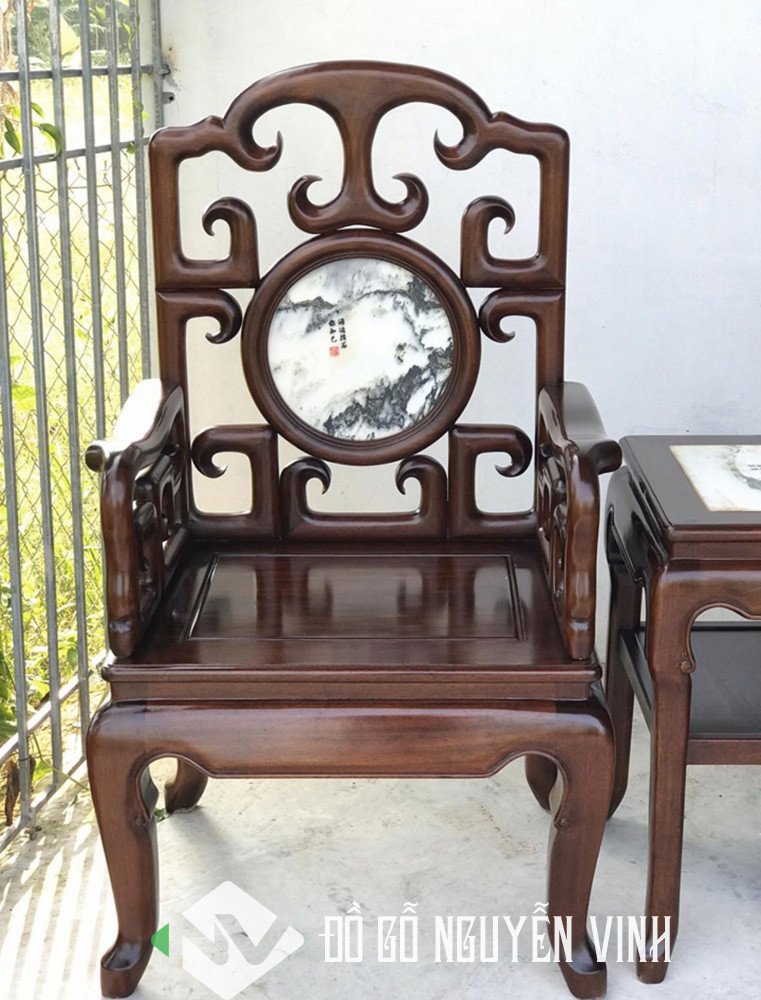 Mẫu bàn trà đi kèm bộ bàn ghế móc gỗ gụ đẹp mắt