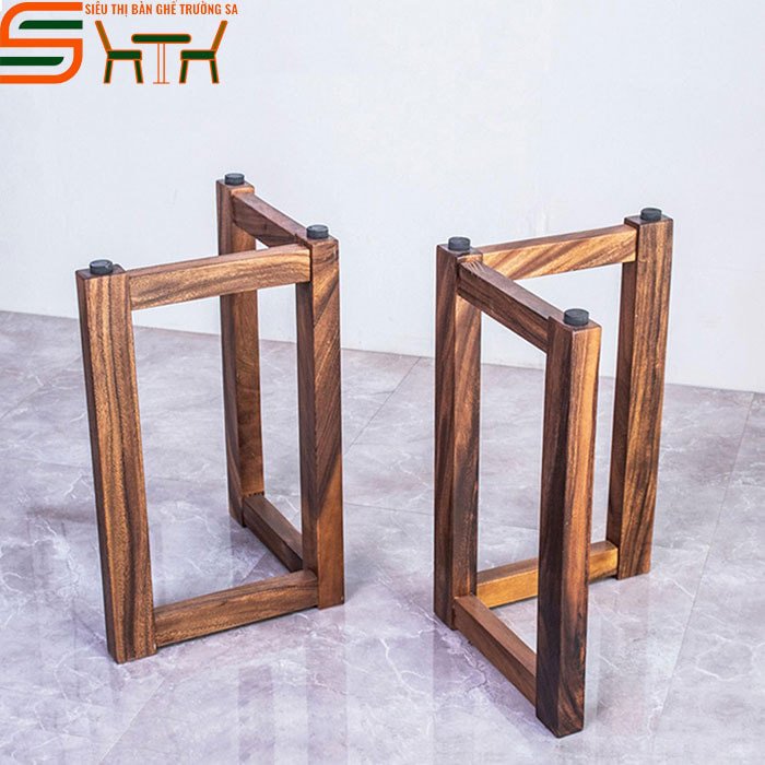 Mẫu chân bàn gỗ vuông hiện đại, dễ dàng phối hợp với các loại mặt bàn