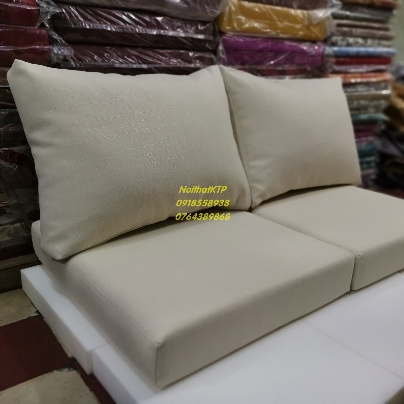 Nệm ngồi bệt màu xám sọc dọc cho ghế