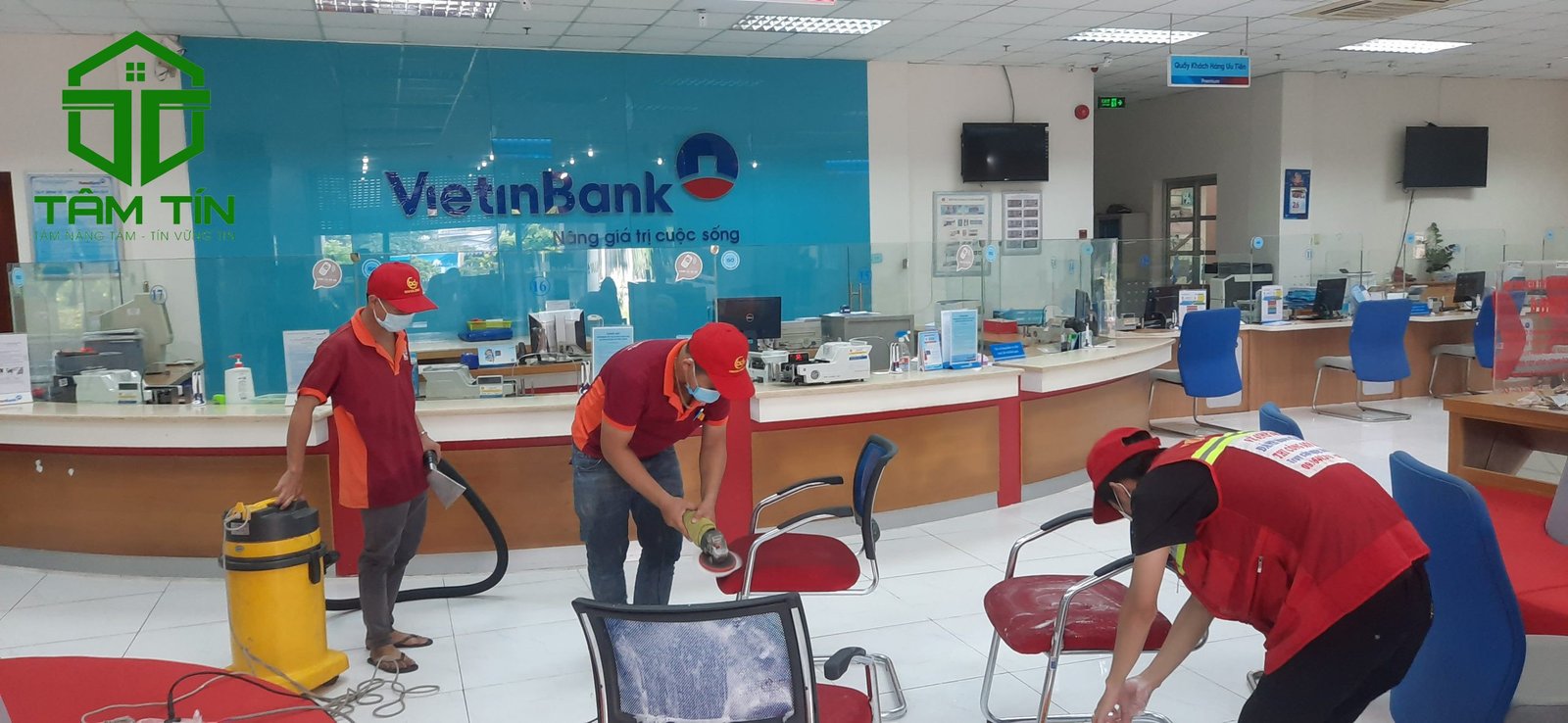Quy trình giặt ghế xoay chuyên nghiệp tại Bình Dương