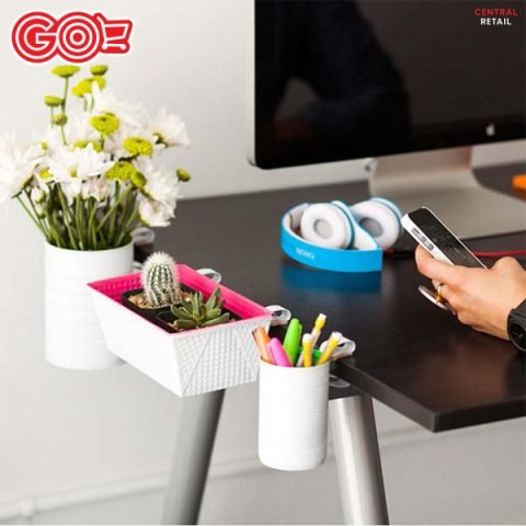 Trang trí bàn làm việc với đồ handmade sáng tạo và cá tính