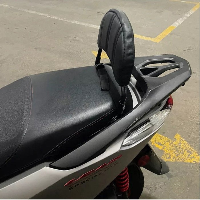 Tựa lưng cho ghế ngồi em bé xe Lead, tăng cường sự thoải mái