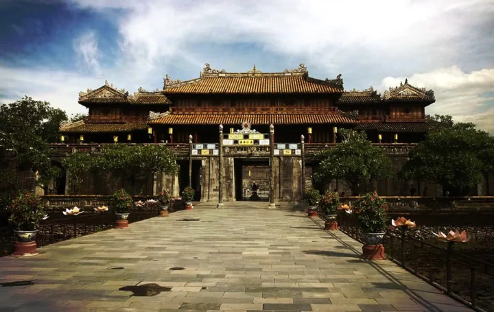 Đại Nội Huế về đêm
