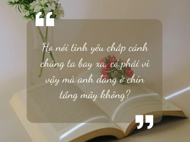 Lời Nhắn Yêu Thương: Bí Quyết Kết Nối Trái Tim Năm 2026 Bàn tay viết lời nhắn yêu thương lên giấy