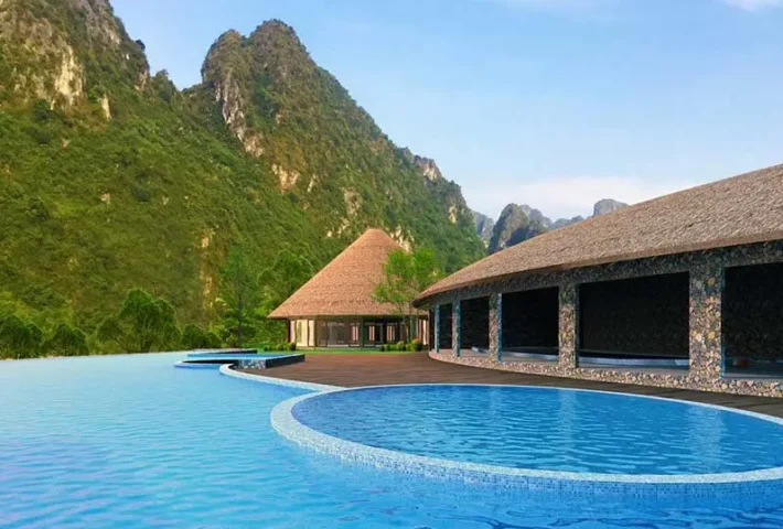 Cánh đồng lúa và nhà sàn ở Mai Châu