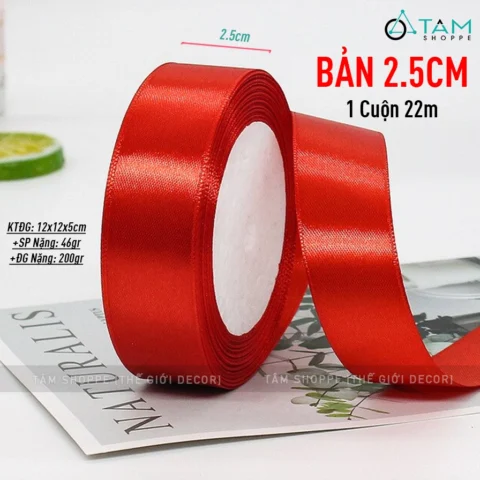 Dây Ruy Băng: Hướng Dẫn Chi Tiết Từ A-Z Cho Người Mới Bắt Đầu Dây ruy băng vải satin màu đỏ trơn bóng
