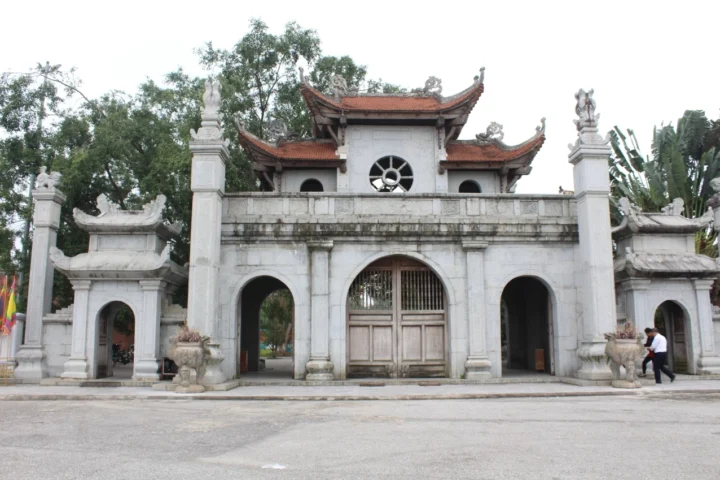 Đền Mẫu Âu Cơ: Khám phá Di sản Văn hóa Tâm linh Phú Thọ 2026