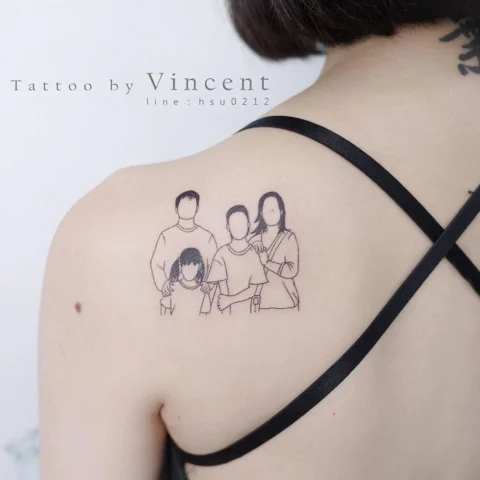 Hình xăm gia đình 4 người theo phong cách mini, tối giản