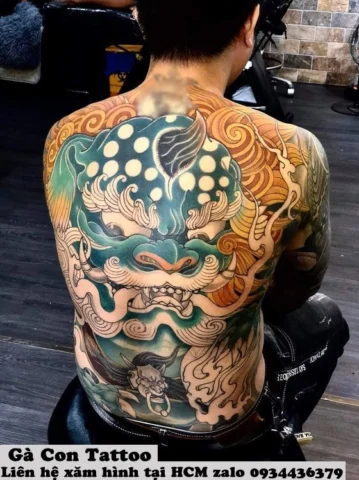 Hình Xăm Full Lưng Kỳ Lân: Biểu Tượng Sức Mạnh và Vẻ Đẹp Huyền Bí Hình xăm kỳ lân màu nước ấn tượng trên lưng