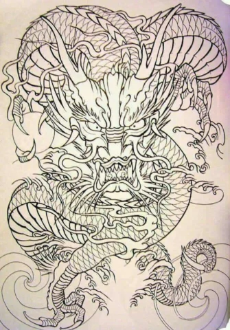 Hình xăm rồng phương Tây hùng vĩ trên lưng