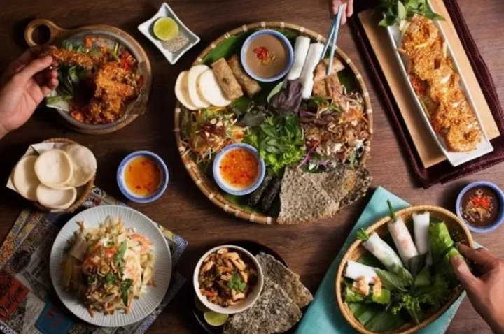 Khám Phá Món Ngon Sài Gòn: Hành Trình Ẩm Thực Độc Đáo