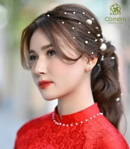 Kiểu tóc búi cách tân khi mặc áo dài