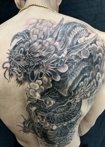 Nghệ thuật xăm hình rồng