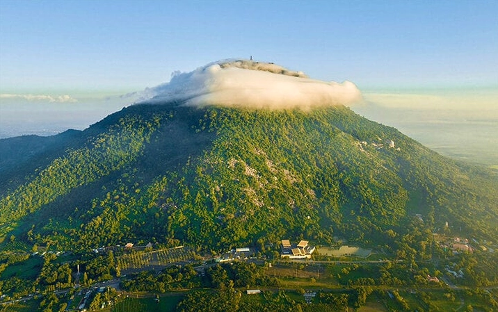 Núi Bà Đen: Khám phá Di sản Văn hóa & Du lịch tâm linh Tây Ninh 2026