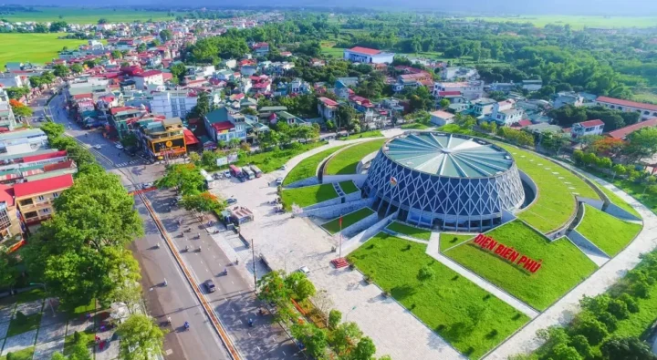 Toàn cảnh cánh đồng Mường Thanh, Điện Biên