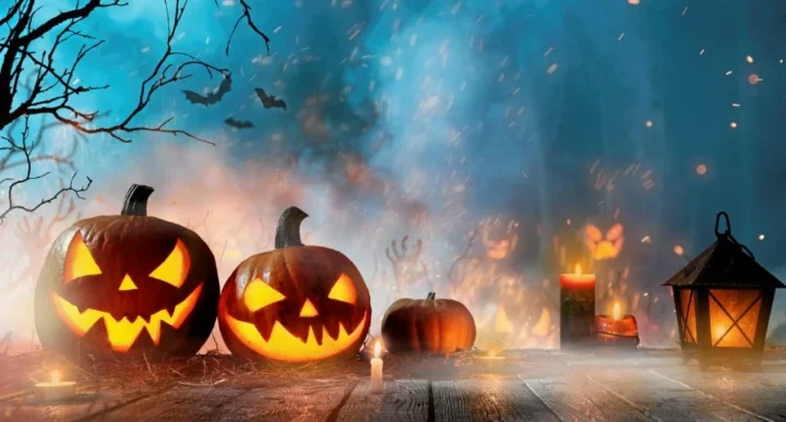 Halloween Còn Được Biết Đến Với Tên Gọi Gì Khác? Khám Phá Nguồn Gốc Trẻ em hóa trang đi chơi Halloween