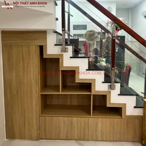 Tủ gầm cầu thang phòng khách gỗ công nghiệp thiết kế thông minh