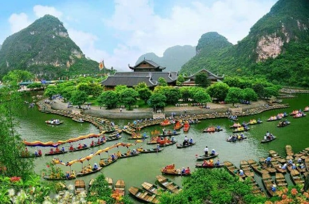 Vẻ đẹp non nước Ninh Bình
