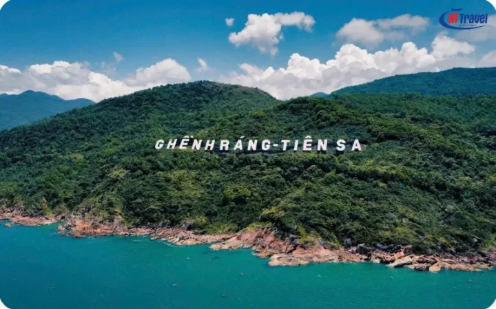 Vẻ đẹp độc đáo của các bãi đá tại Ghềnh Ráng Tiên Sa